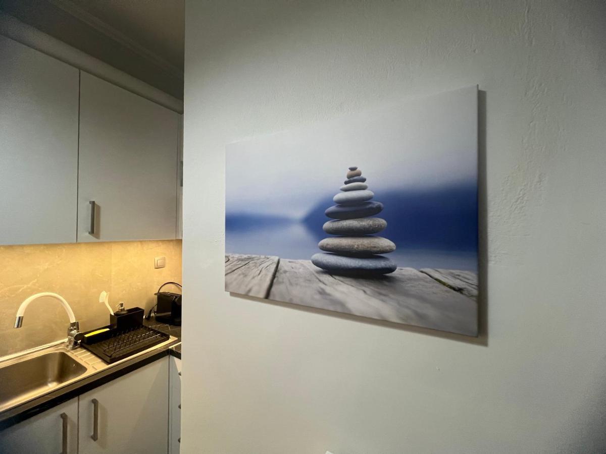 Serres City Center Modern Apartment Экстерьер фото